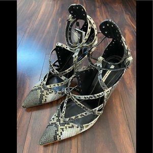 Zara caged ankle strapped snake print heels 42/11